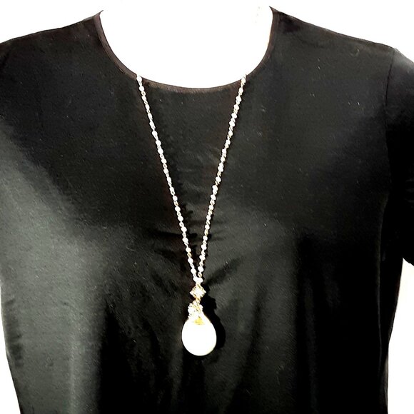 Wire-Wrapped-Faceted Citron-Magnesite-Gold-tone- Pendant Necklace - Picture 6 of 6